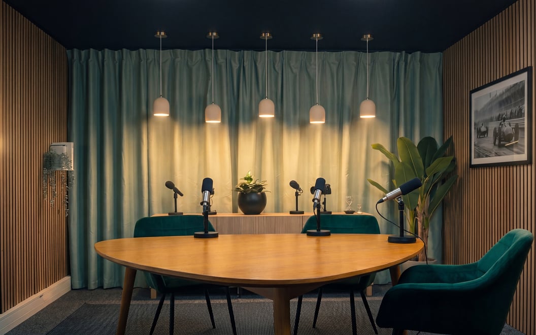 Miroir-Studio mit integrierten Kameras, Mikrofonen und Beleuchtung
